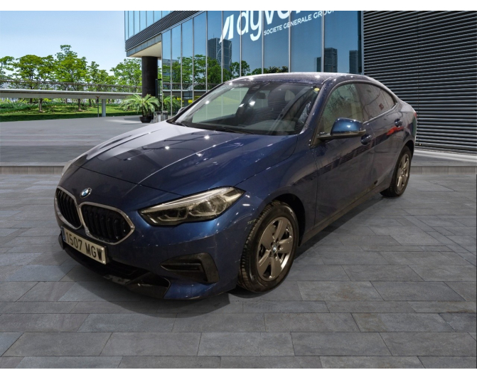 Renting cocheBMW SERIES 2