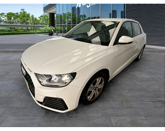 Renting cocheAUDI A1