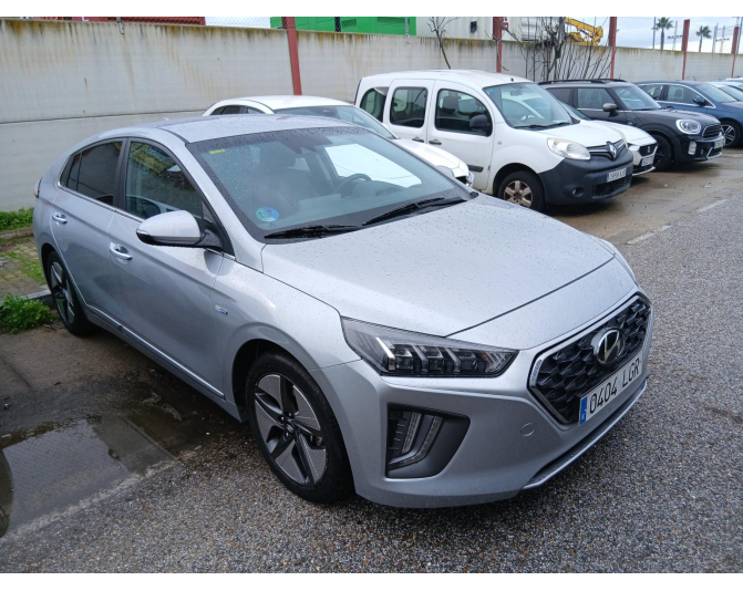 HYUNDAI IONIQ