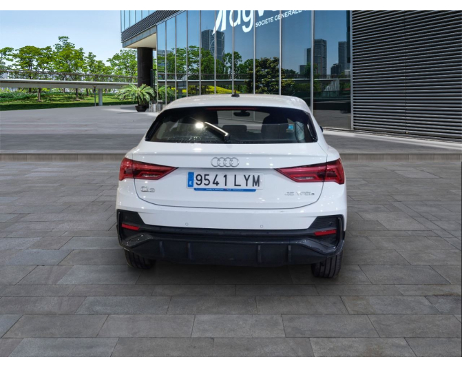 AUDI Q3 SPORTBACK