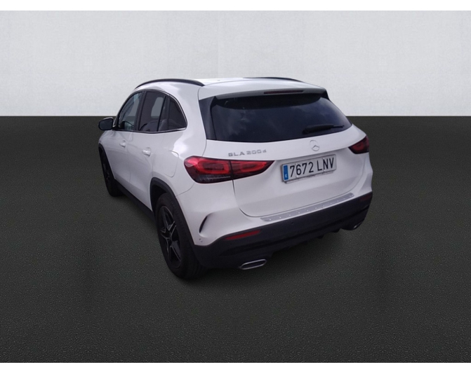 MERCEDES GLA