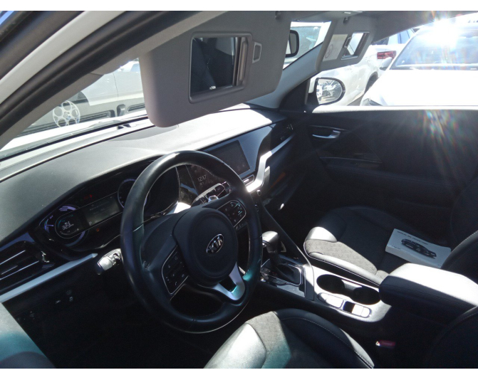 KIA NIRO