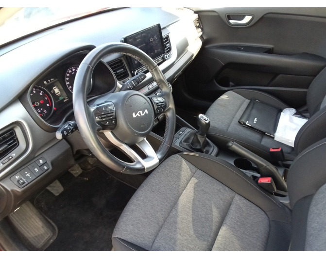 KIA STONIC