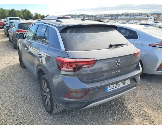 VOLKSWAGEN T-ROC