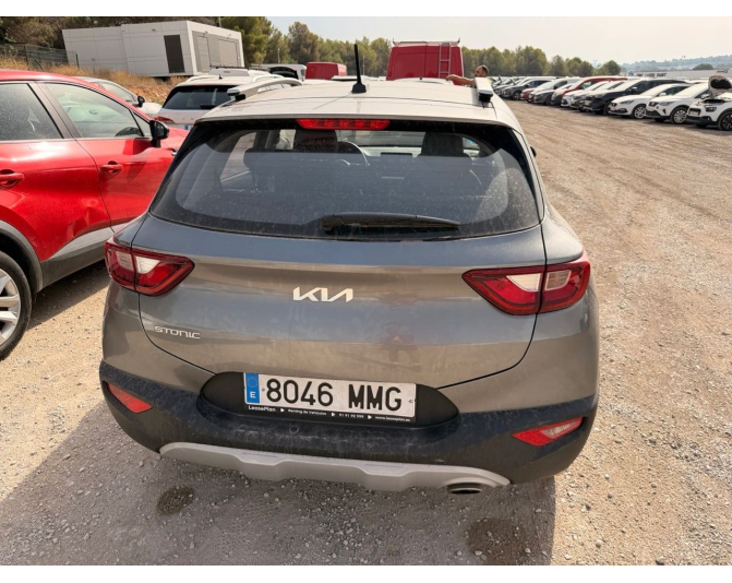 KIA STONIC