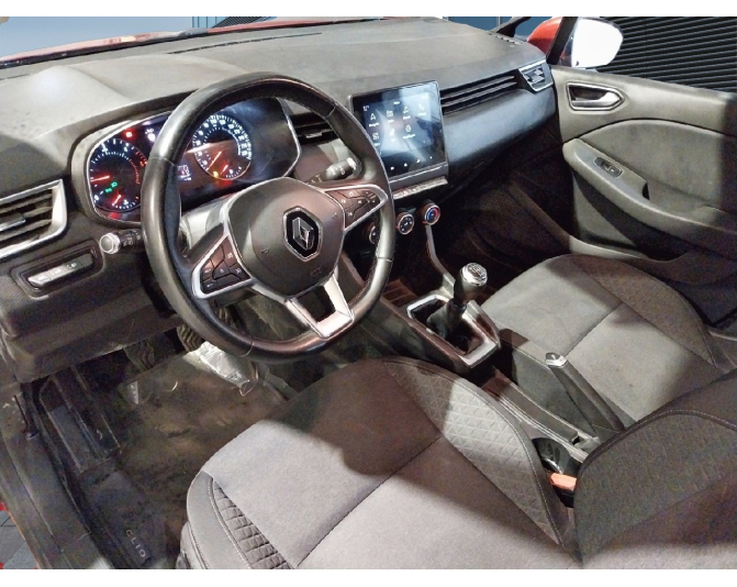 RENAULT CLIO