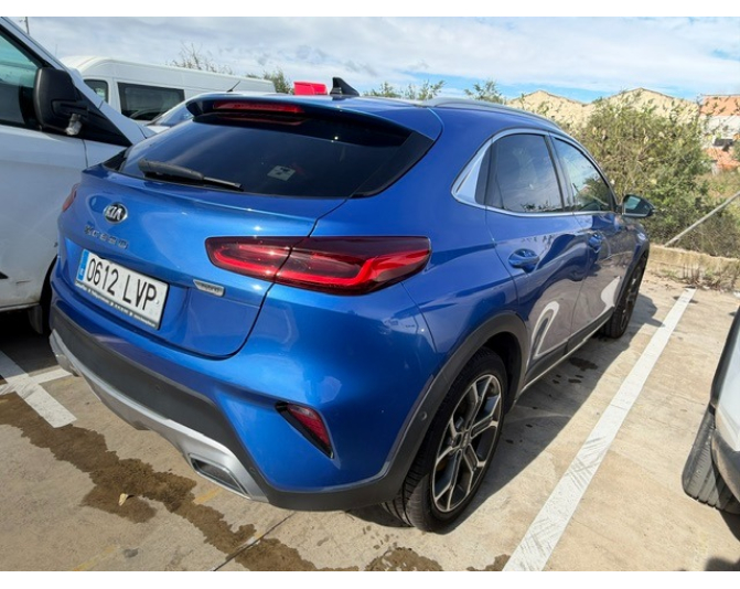 KIA XCEED