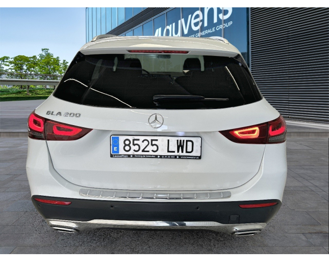MERCEDES GLA