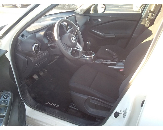 NISSAN JUKE