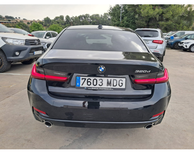 BMW SERIES 3