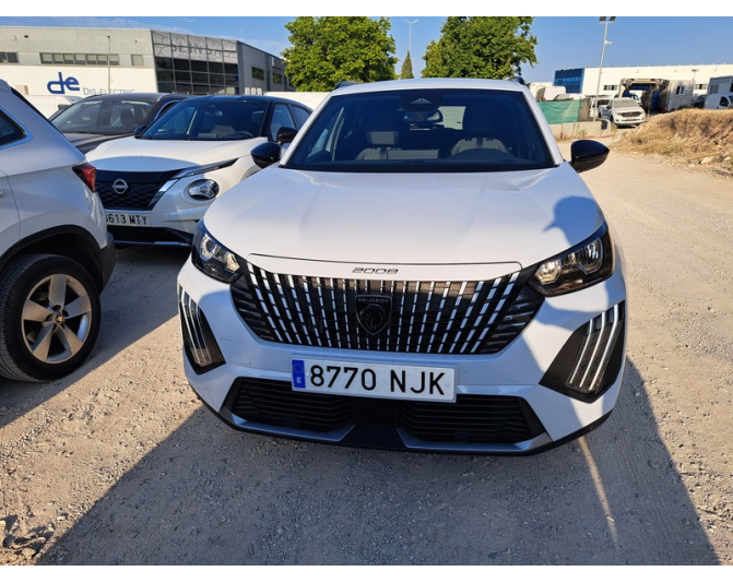 PEUGEOT 2008