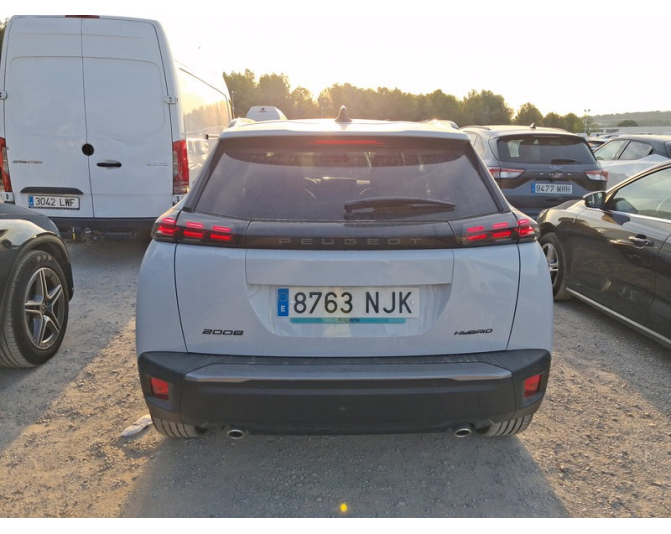 PEUGEOT 2008
