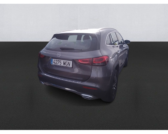MERCEDES GLA