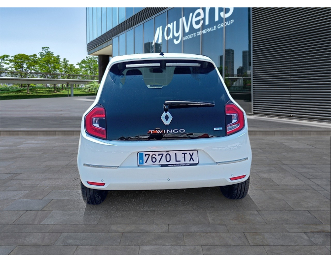 RENAULT TWINGO