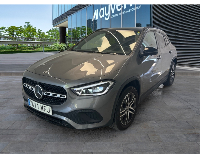 Renting cocheMERCEDES GLA