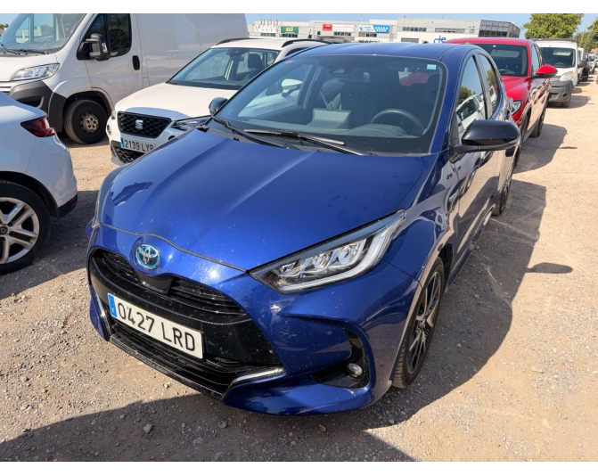 Renting cocheTOYOTA YARIS