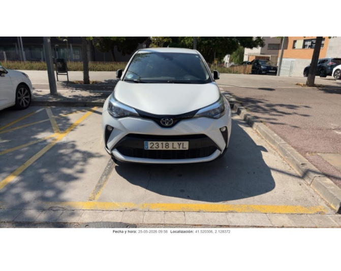 TOYOTA C-HR