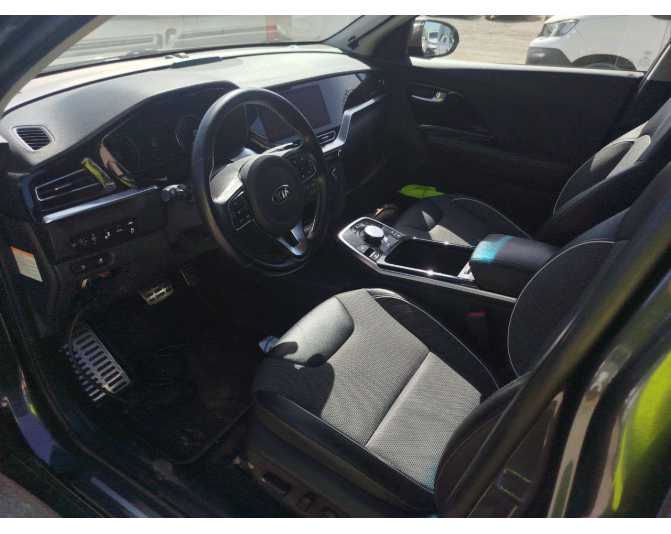 KIA NIRO