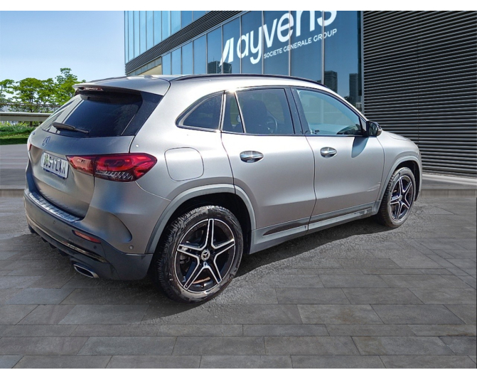 MERCEDES GLA