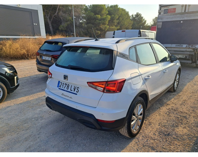 SEAT ARONA
