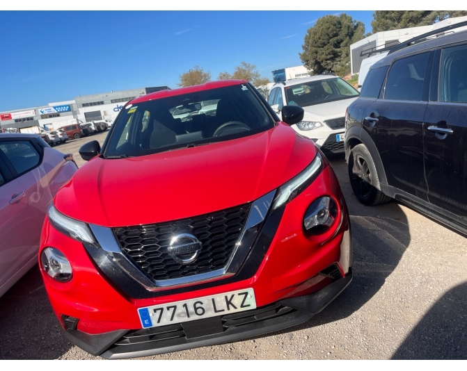 NISSAN JUKE