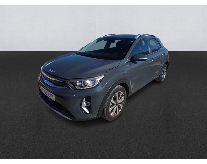 Renting cocheKIA STONIC