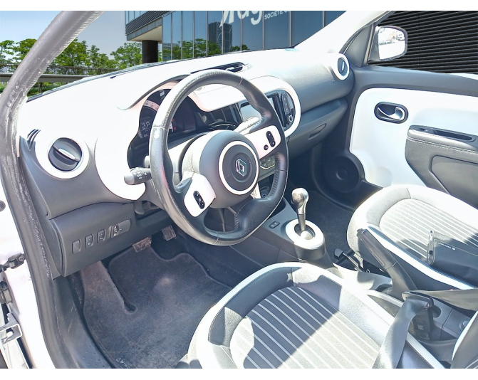 RENAULT TWINGO