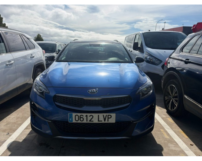 KIA XCEED
