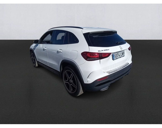 MERCEDES GLA