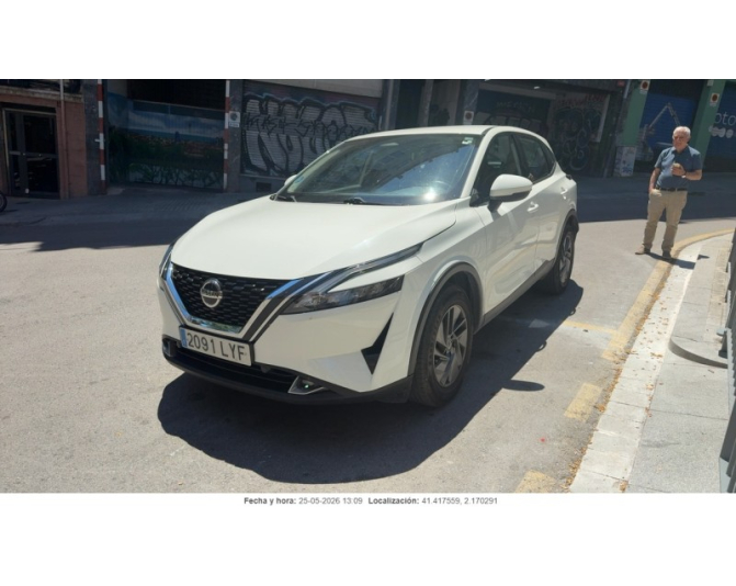 Renting cocheNISSAN QASHQAI