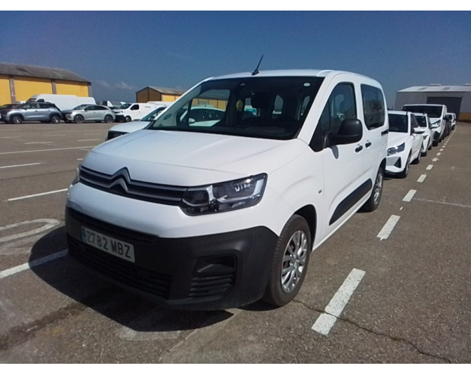 Renting cocheCITROEN BERLINGO