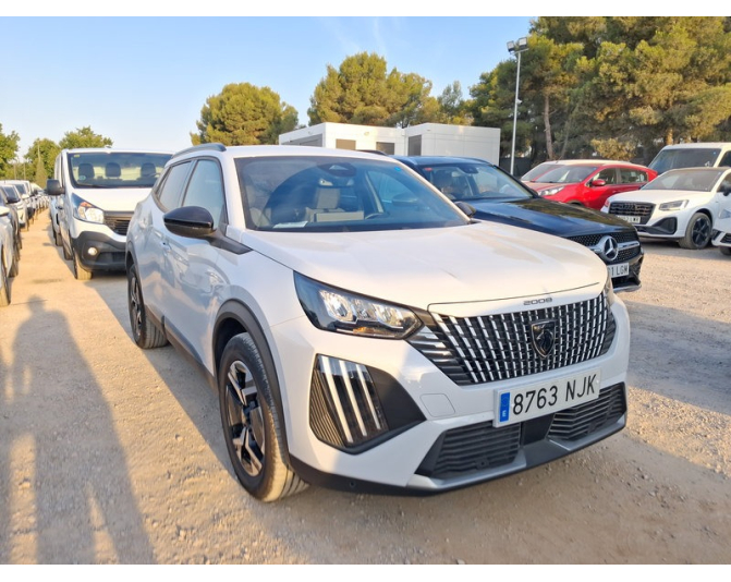 PEUGEOT 2008