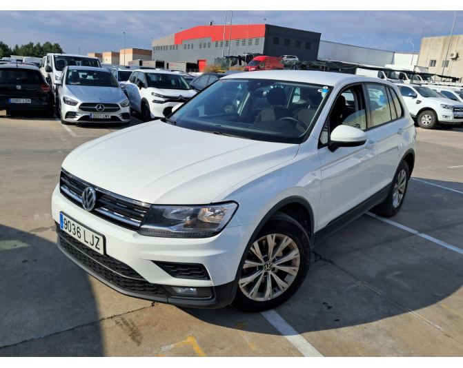 Renting cocheVOLKSWAGEN TIGUAN