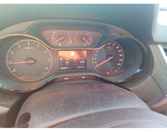 OPEL GRANDLAND X