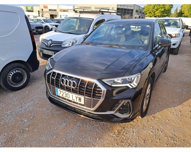 Renting cocheAUDI Q3
