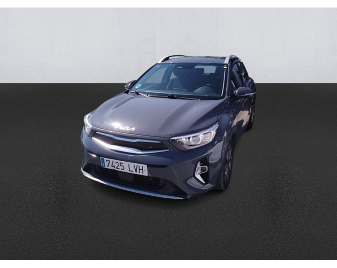 Renting cocheKIA STONIC