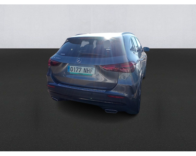 MERCEDES GLA