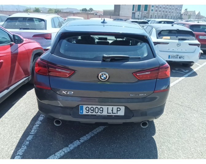 BMW X2