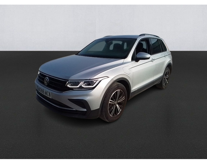 Renting cocheVOLKSWAGEN TIGUAN