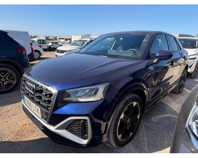Renting cocheAUDI Q2