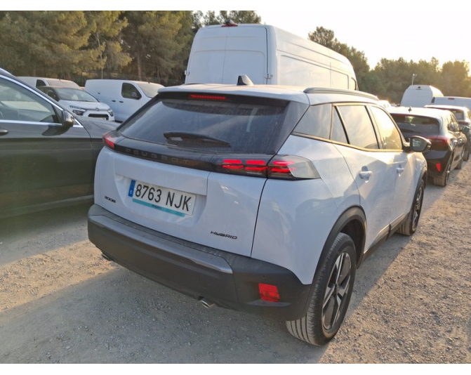 PEUGEOT 2008