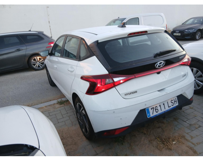 HYUNDAI I20