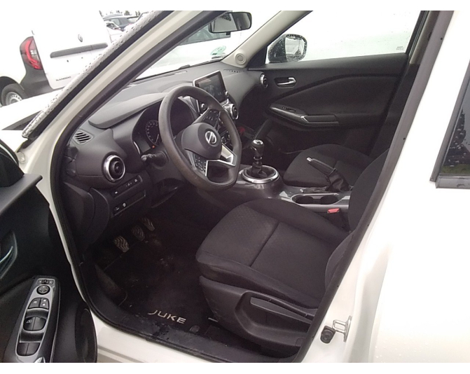 NISSAN JUKE