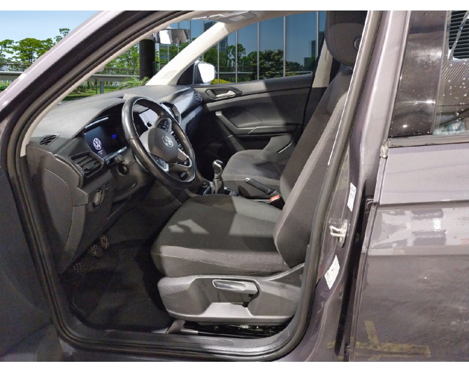 VOLKSWAGEN T-CROSS