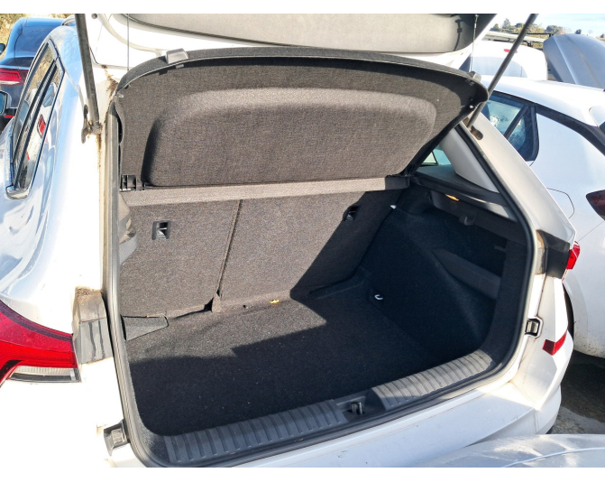 Renting cocheSKODA KAMIQ