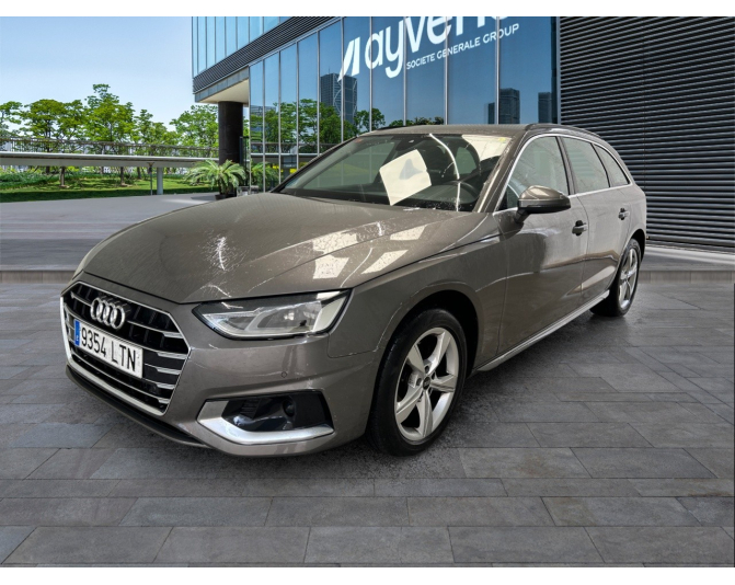 Renting cocheAUDI A4