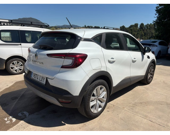RENAULT CAPTUR