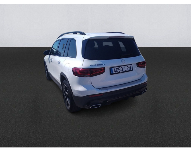 MERCEDES GLB
