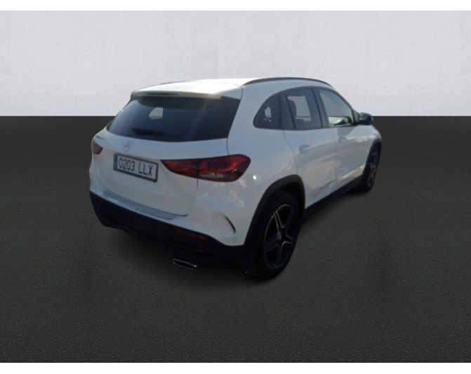 MERCEDES GLA