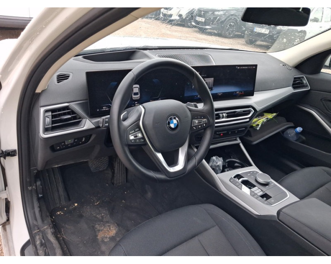 BMW SERIES 3